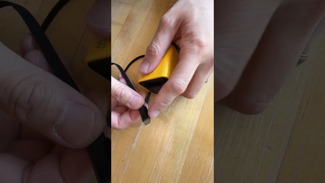 TOBRBE 3 in 1 GaN Charger 80W Charger with retractable USB cable 