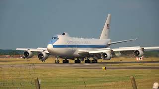 Download Lagu USAF ‘Doomsday Plane’ Lands at RAF Mildenhall Ahead of High-Level Meeting with Keir Starmer MP3 Download Lagu USAF ‘Doomsday Plane’ Lands at RAF Mildenhall Ahead of High-Level Meeting with Keir Starmer MP3