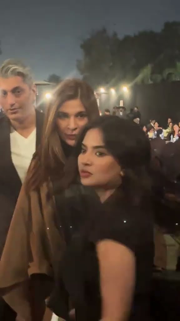 Ayesha Omar at HUM TV’s 20th Anniversary celebration. ?✨#WhatToWatch #20YearsOfHUM #20YearsOfMagic