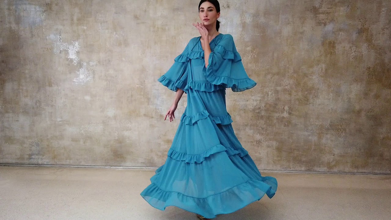 Adriana Degreas - High Summer 21 Introduction