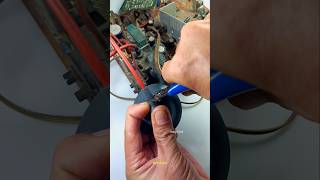 Aprovechar la goma del ánodo del Flyback como punta atrayente (para aspirar estaño). #attractor #tip