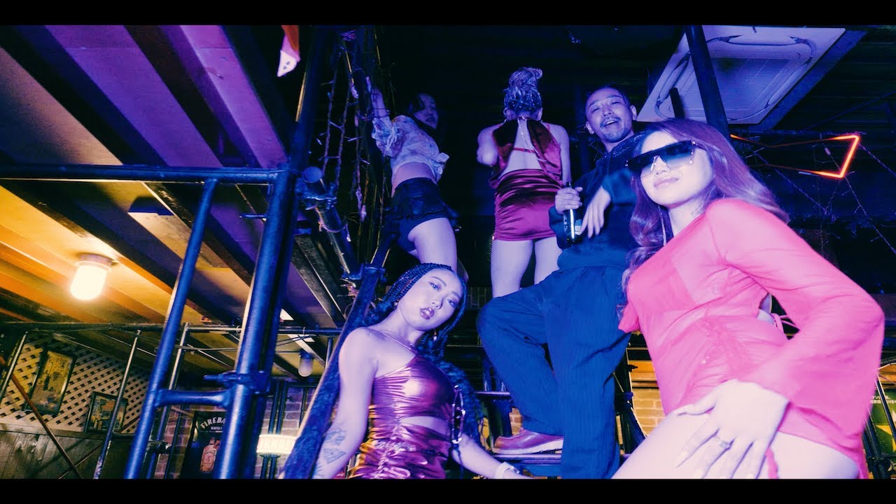 YouTubeでBANJI - レギュラー (Official Music Video)を視聴 YouTubeでBANJI - レギュラー (Official Music Video)を視聴