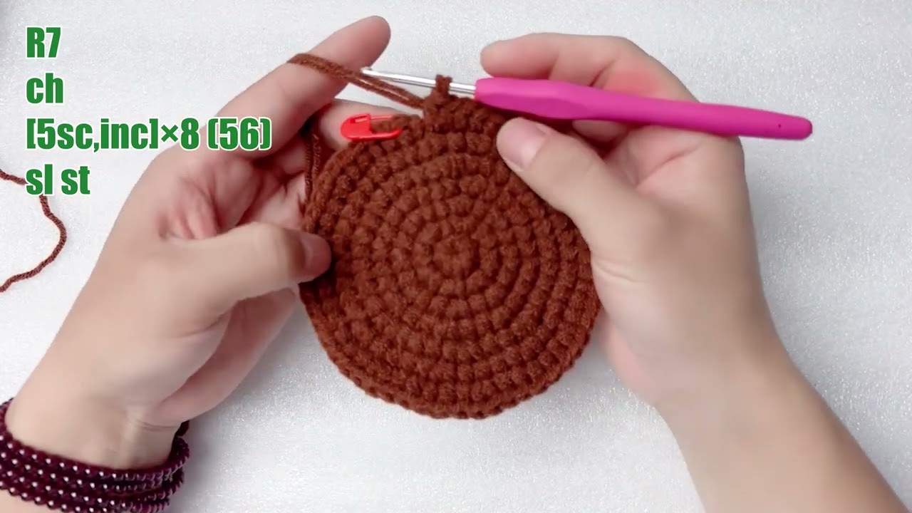 Crochetobe——Crochet Brown Tray for Beginner