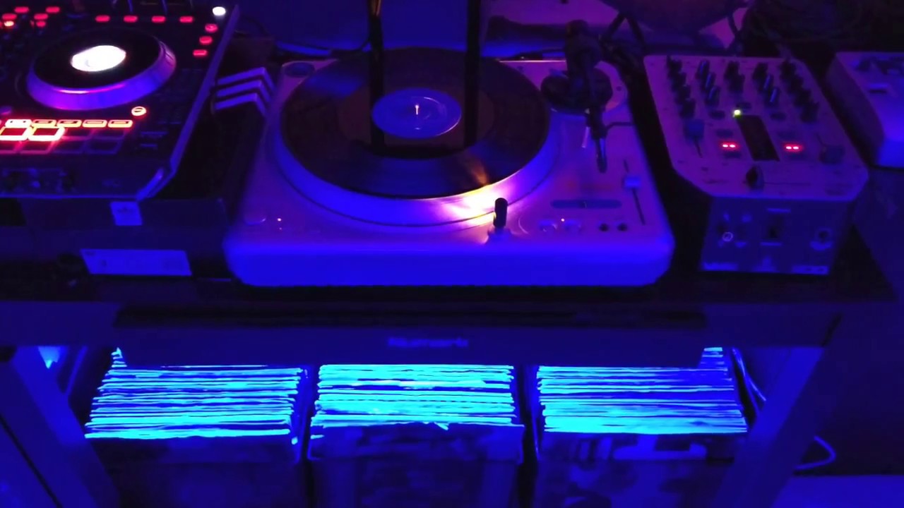 Real Cold Tone - mixed by Todd Roach aka Trellis Dobson