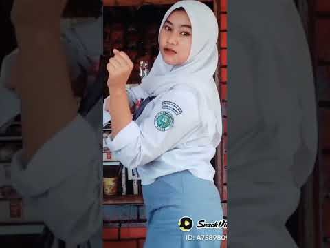 kumpulan goyangan anak SMA part1#snackvideo #viralcantik