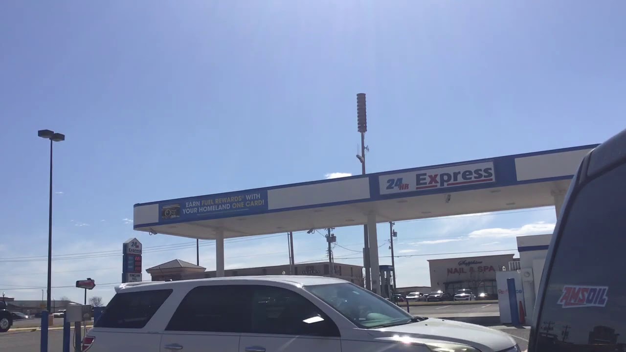 Testing of a whelen 2810 tornado siren in Oklahoma City Oklahoma