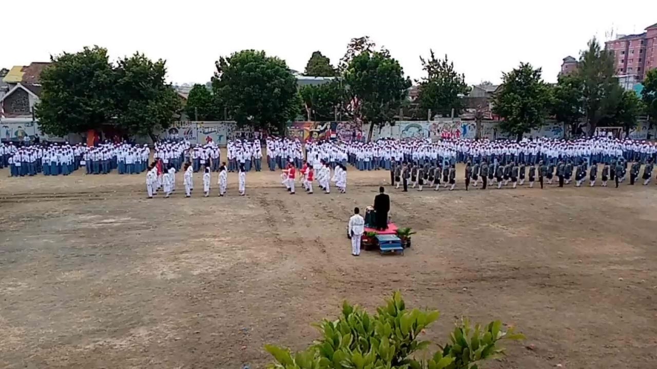 [LIVE] PENGIBARAN BENDERA SMK NEGERI 2 DEPOK