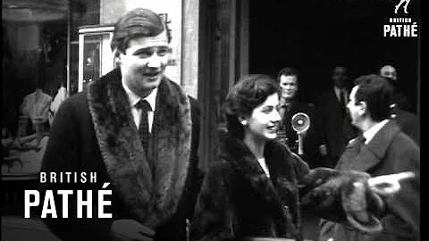 Goldsmith-Patino Young Couple In Paris (1954)