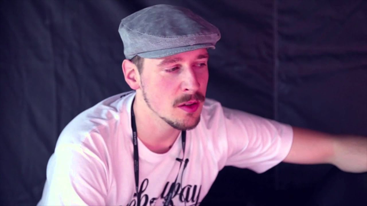 Ein Moment mit Alligatoah