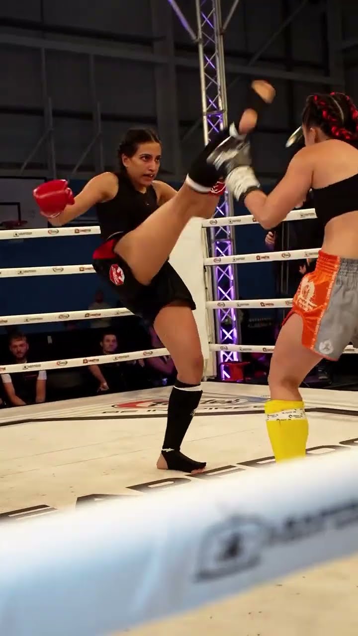 Hard Kicks ? Jama Jama vs Royce Chan ? You can watch all the action back, plus exclusive