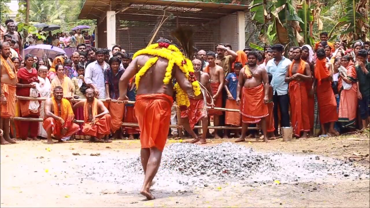 Kumarapuram Sree Balasubramanya Temple Agnikavadi 2016 YouTube