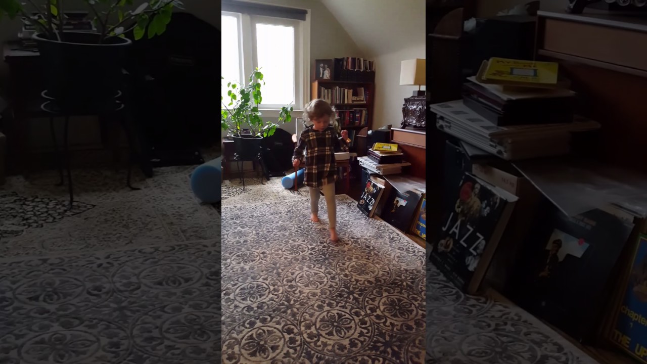Harper Dancing to MJ Starting Something