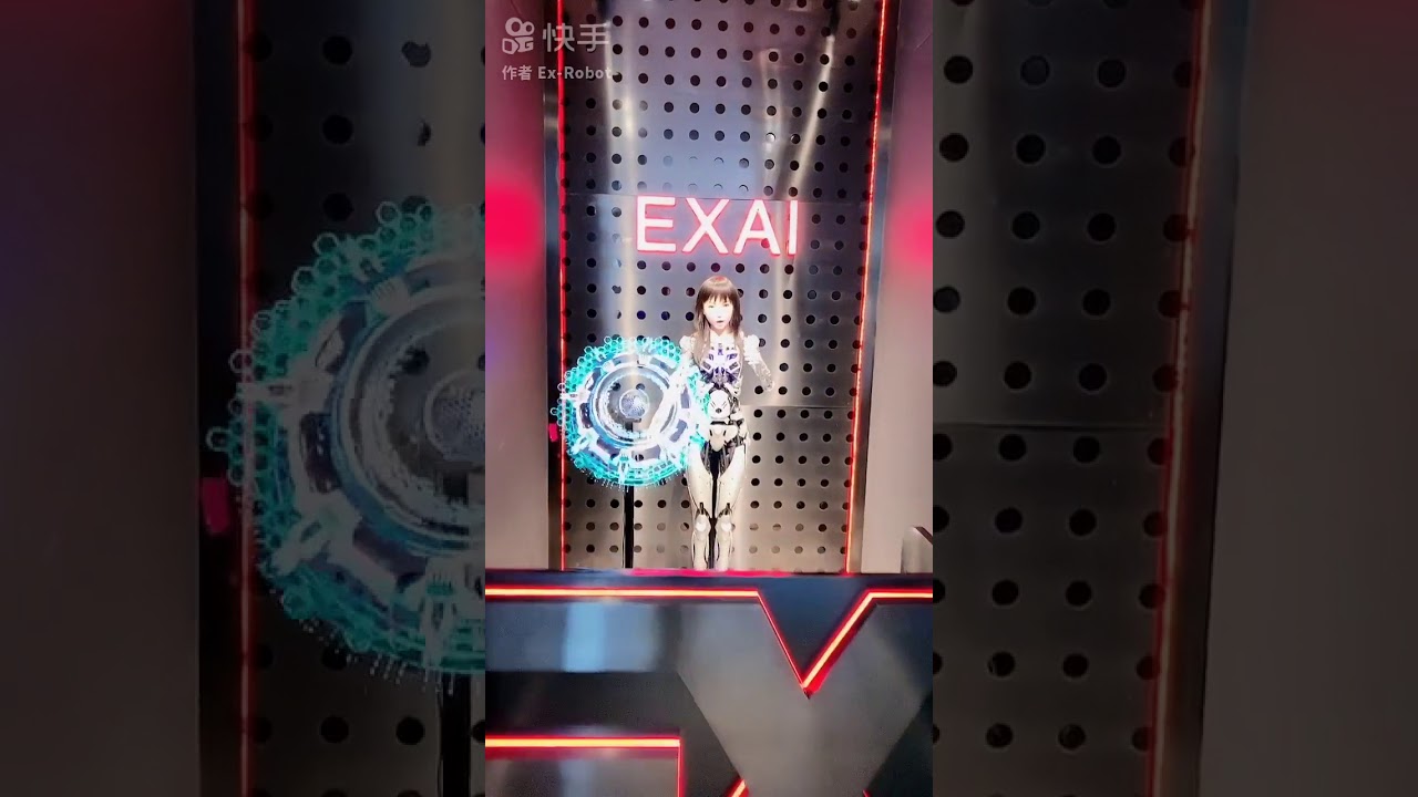 DS Doll Robotics Reception Check out the Hologram with the Robot!