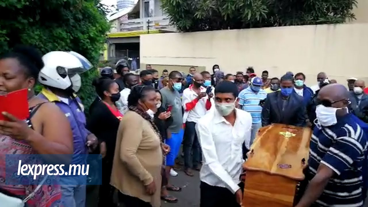 Meurtre à Trèfles: «Monn tromatisé fason linn mor»