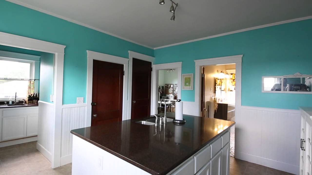 92 Raphael Ave, Providence, RI