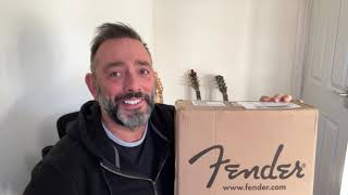 Fender California Malibu electro-acoustic guitar unboxing and review. I love it 😍