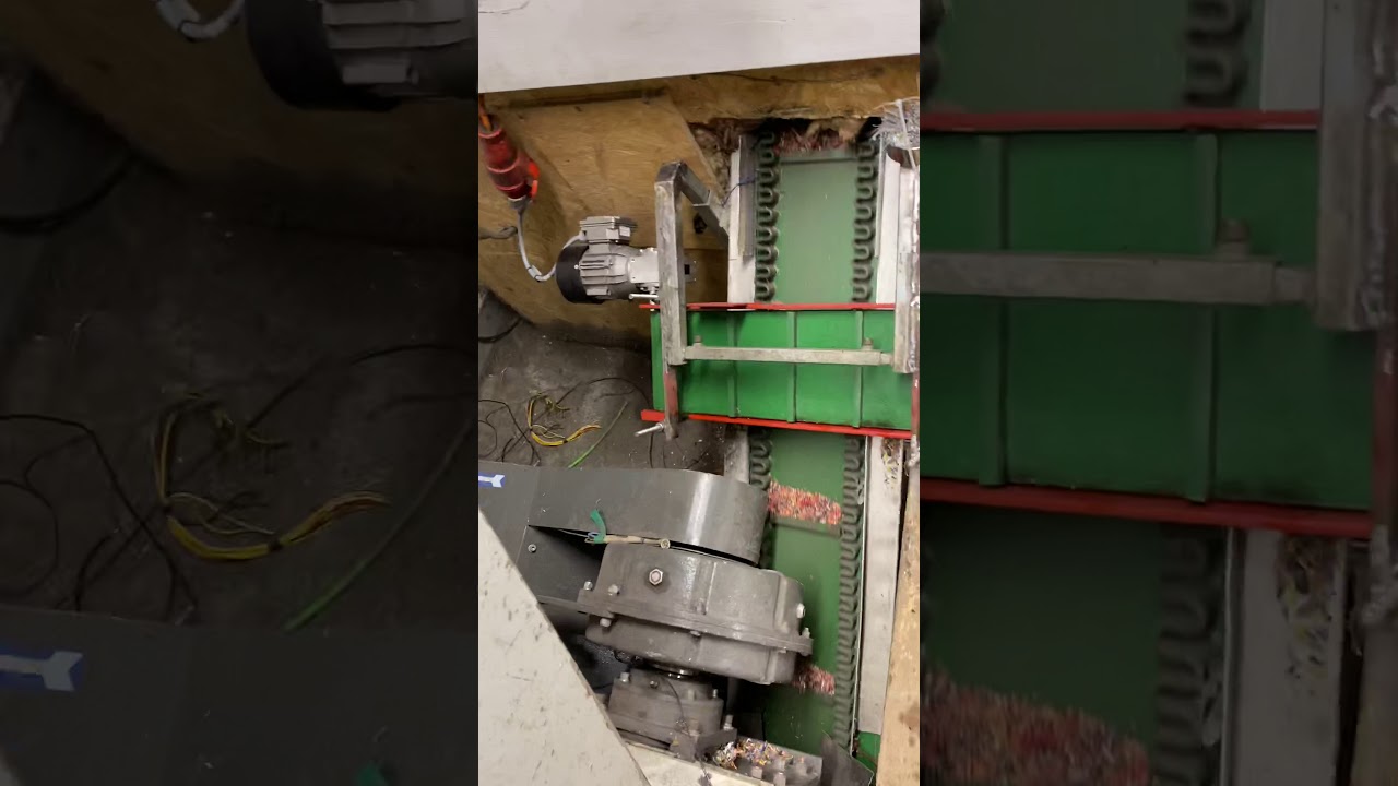 Kabelschredder Überbandmagnet/ Kabelrecycling