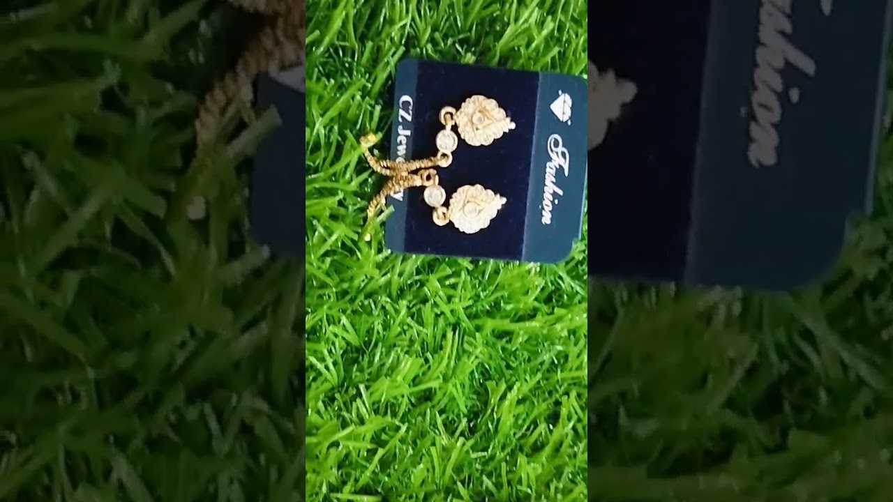 #@ladies& girl smart earrings 😂😂😂