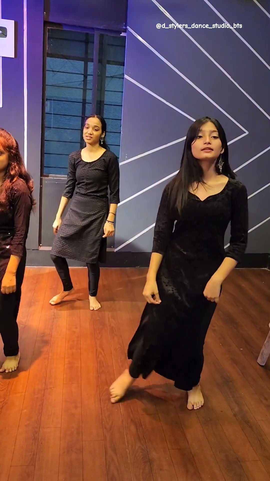 Chuttamalle ?✨#chuttamalle. #southsongs#tamilsong #tamilreels #dance#dstylersdancestudio