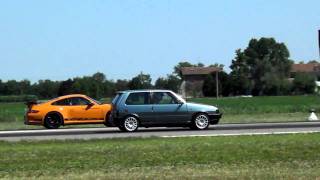 Fiat uno turbo vs porsche gt3 rs