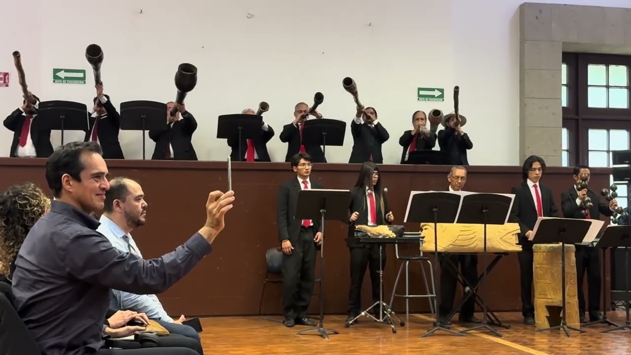 TZOTZONILHUITL para violín y orquesta Op. 44 Cuauhtémoc Rivera, Jesús Medina Orquésta Carlos Chávez 