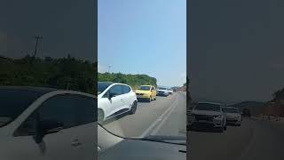 Ουρά αυτοκινήτων  προς Λευκάδα