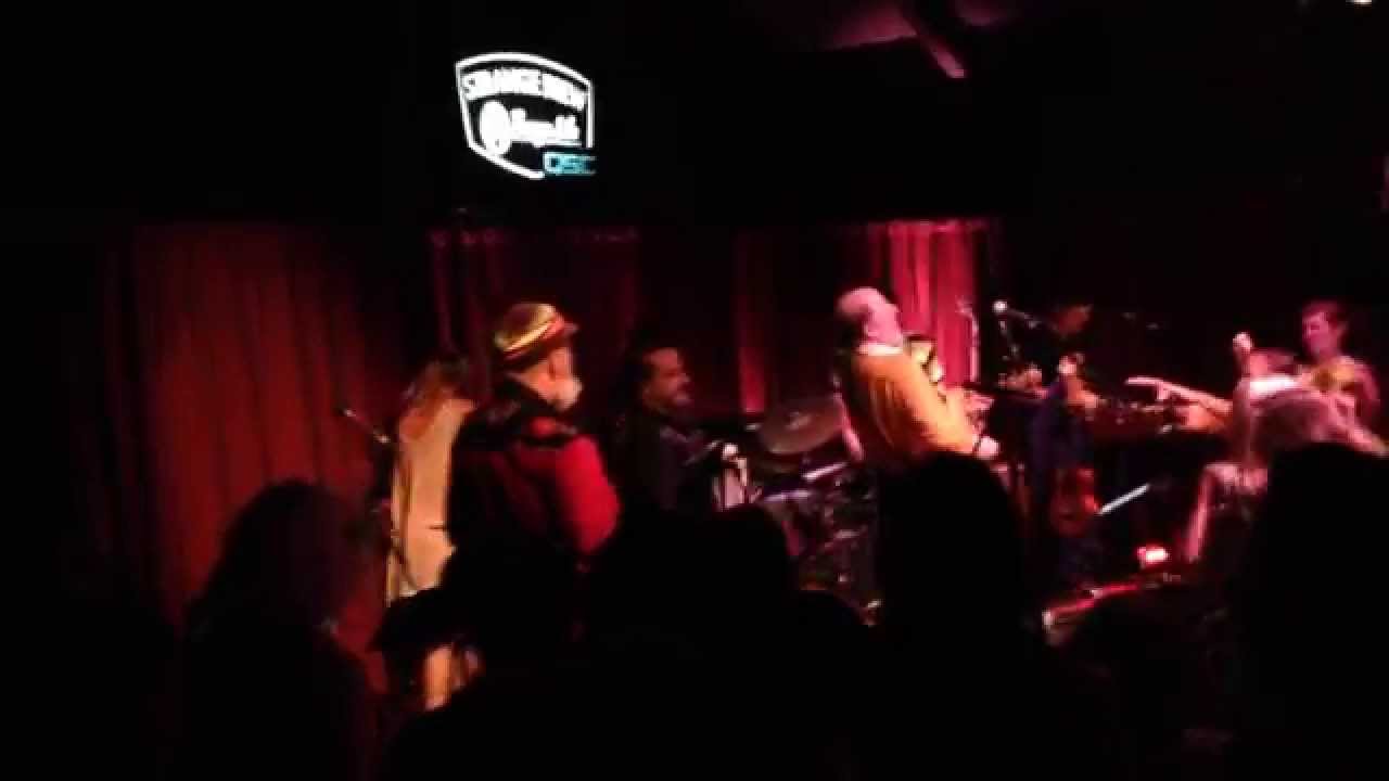 Shinyribs - No Diggity - Strange Brew Lounge Side - Austin, Texas - 082815
