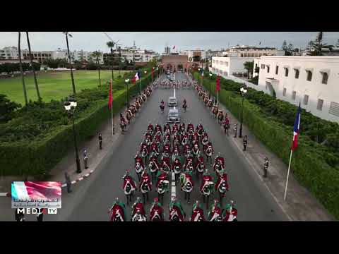 موكب مهيب لجلالة الملك والرئيس الفرنسي تخفره خيالة الحرس الملكي