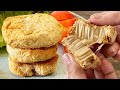 素食Vegan《金菇漢堡排｜Enoki Mushroom Hamburger》每一口都吃到滿滿的金針菇，絲絲口感似帶子，清甜不膩口｜Hamburger with only enoki mushroom