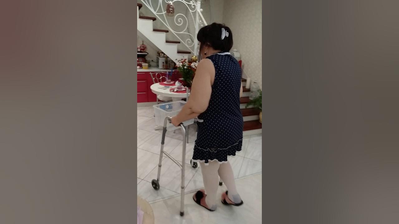 Замена тазобедренного сустава.... Месяц и 10 дней после операции ...