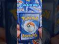 ¿Gradear o no? 👀 Carta Pokémon rara en juego