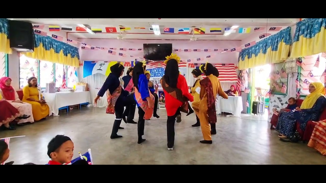 Tarian Jong Jong Inai drpd murid Tahun 5/Bulan kemerdekaan SK Bukit Teh 2024