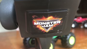 Scx24 GRAVE DIGGER MonsterJam Monster Truck unveiled!