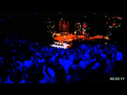 X Factor UK-Janet Devlin- O Sweet Child Of Mine- Live Show 3.avi
