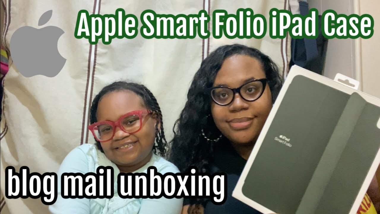 Apple Smart Folio iPad Case Unboxing - What's Inside The Box