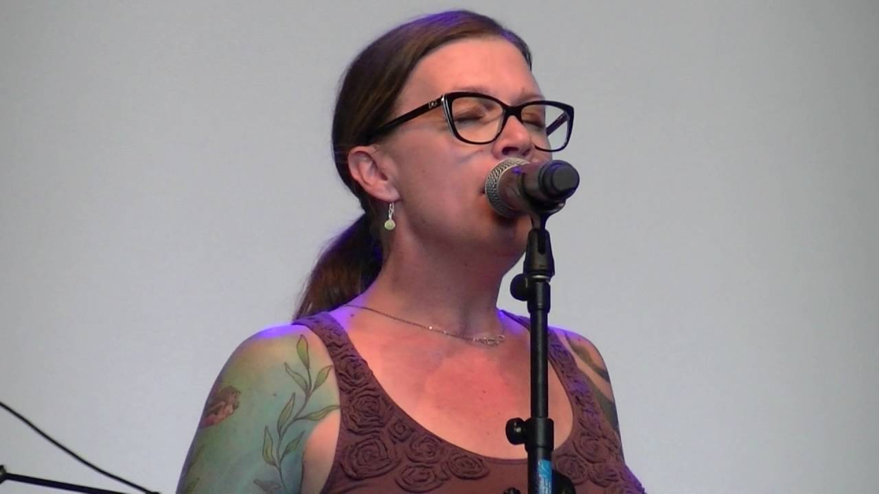 Grampas Grass @ OC Fair 2016 8 13 - 15 -  Lisa Malsberger (Voice) * * * * *