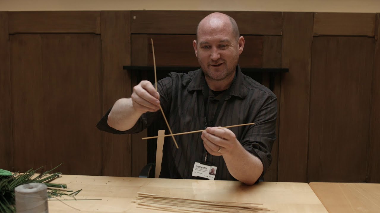 How to make a 3 Armed St Brigid's Cross with Straw