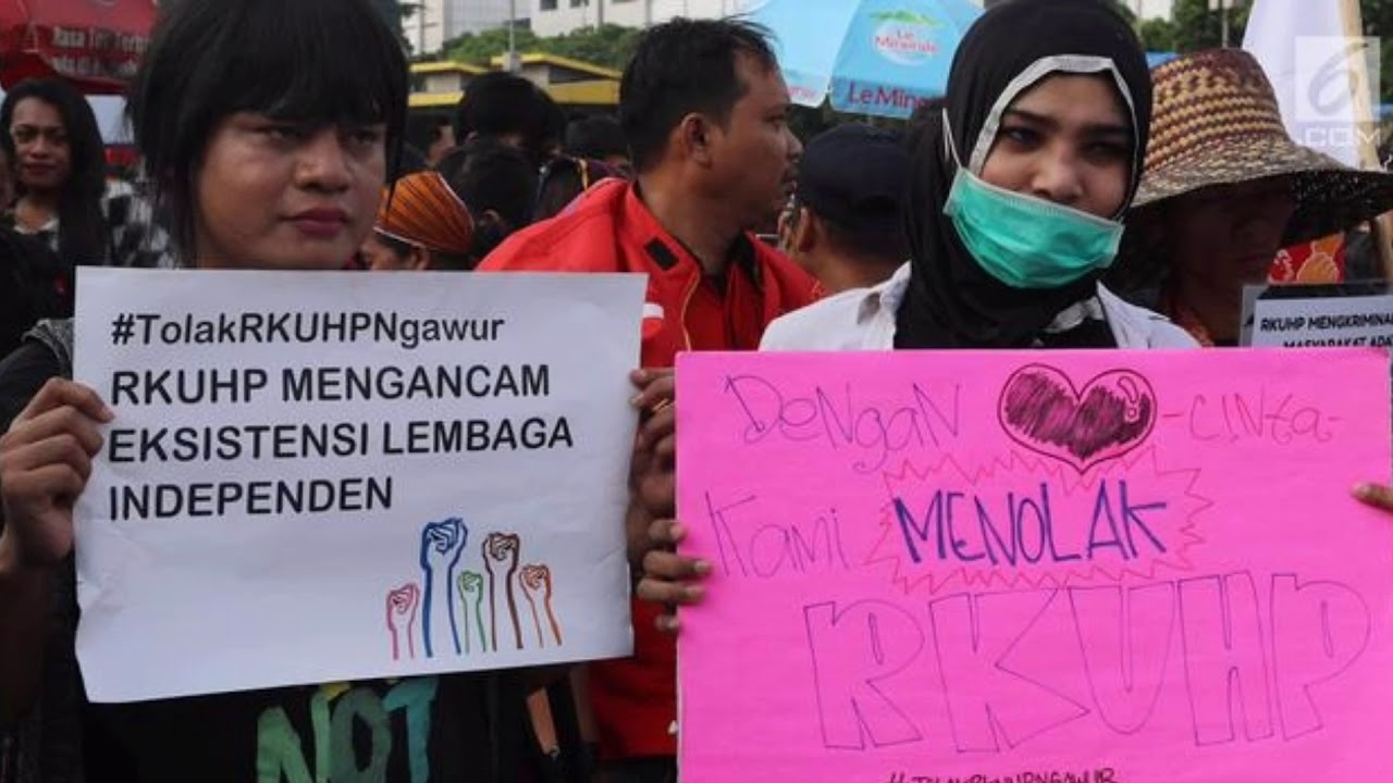 Gerakan Sosial dan Politik_Demo RUU KUHP - YouTube