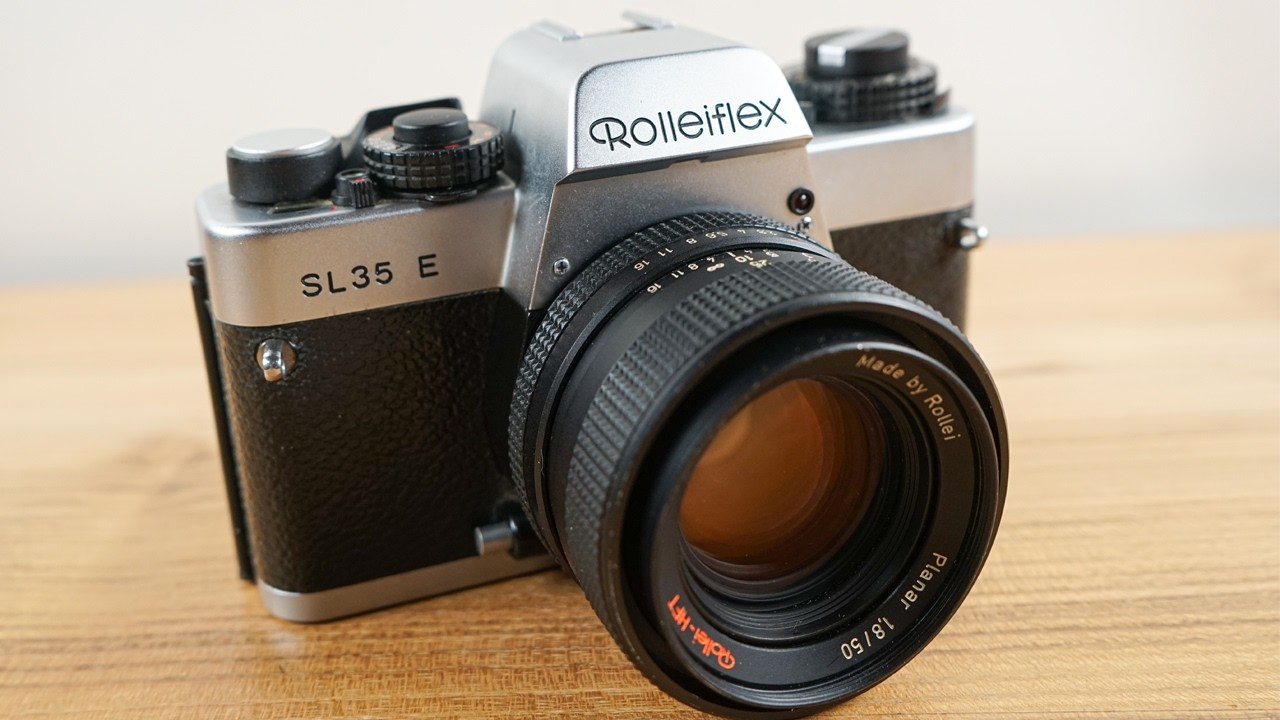 Rolleiflex SL35 E 35mm SLR Camera - YouTube