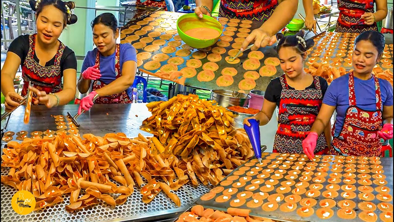 Two Beautiful Sisters Selling Cheapest Mini Crispy Size Crepe In Bangkok  l Thailand Street Food