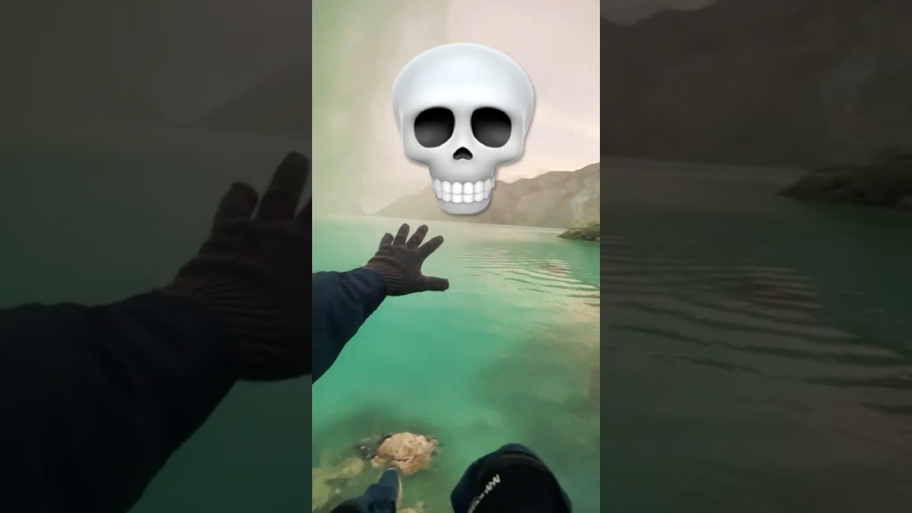 World’s most Acidic Lake in Indonesia 🌋