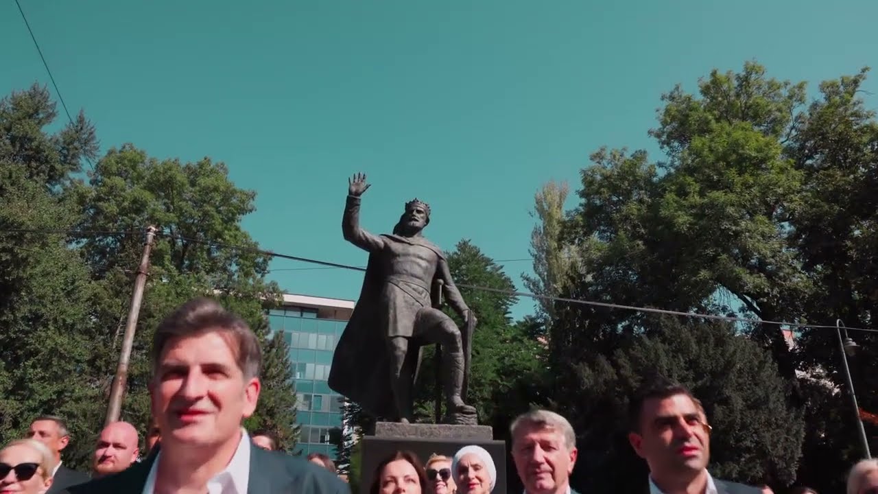 Obraz — Samo Sarajevo zna kome vjeruje