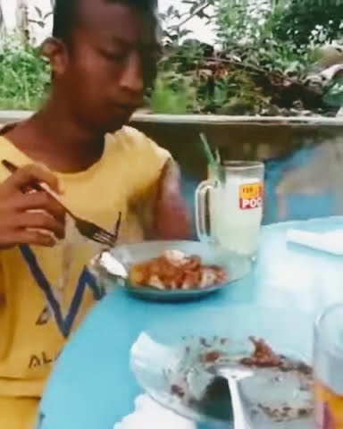 story wa lucu.wong bento keselek pentol