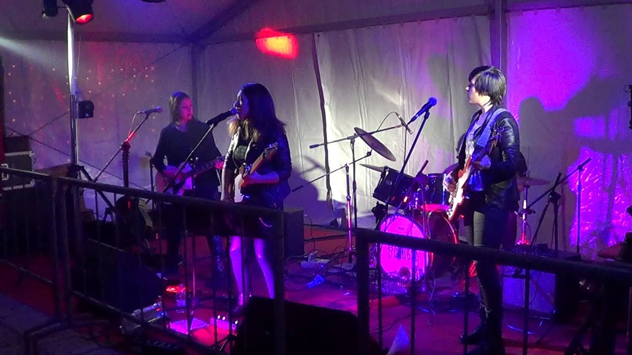 VENUSIA - Highway to Hell AC/DC (Cover)