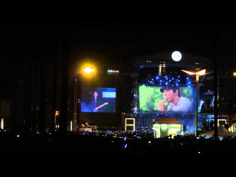 高雄夢時代201314跨年五月天開場PART.2