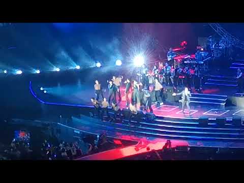 คอนเสิร์ต singing bird2 ตอน lifetime soundtrack เพลง อยู่คนเดียว เบิร์ด&season5  #singingbird2022