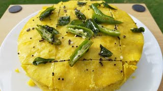 Soft and spongy Gujarati dhokla | Magic Moms screenshot 1