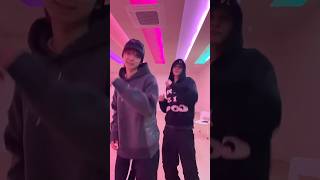 vai, vai, vai!#앰퍼샌드원 #AMPERSANDONE #카이렐 #KYRELL #마카야 #MACKIAH #DEFINITION #GOD