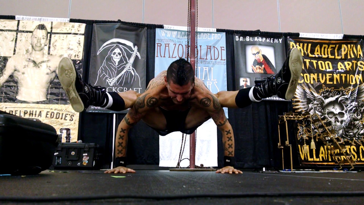 Push-ups Human Knot style! Flexible and funny!