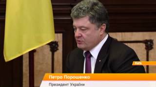 Назарбаев поздравил Порошенко с "крупной победой"